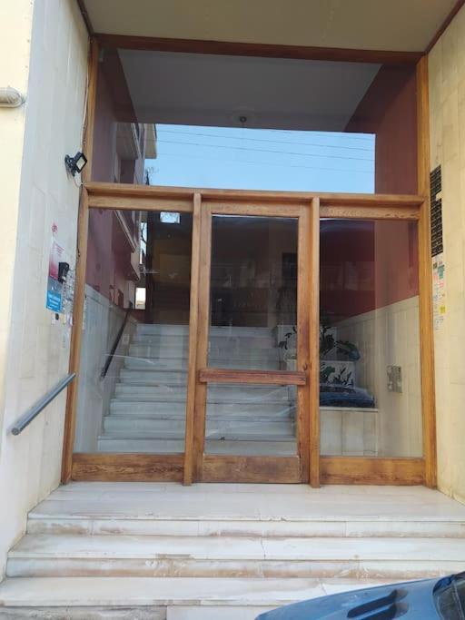 Cosy Apartment In The Heart Of City Centre Iraklion Buitenkant foto